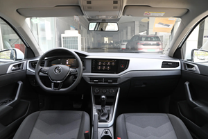 SUV Compacto Automático 2024 de 4.1-6L, Edición de Conducción Segura, Vehículo Mini de 4 Asientos, Eficiente en Consumo de Combustible, Asientos de Cuero Familiares, Panorámico - Product Image 5