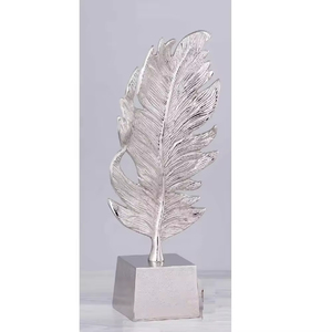 Sculpture de table longue taille élégante et la plus exigeante au meilleur prix Sculpture d'arbre de table Décoration intérieure Artisanat en métal doré - Product Image 2