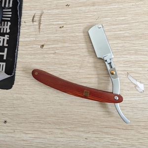 Haute qualité manche en bois droit barbier rasoirs manuel barbe outils de rasage pour hommes Style aléatoire hommes tranchant rasage lame de coupe - Product Image 6