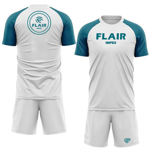 ชุดยูนิฟอร์มฟุตบอลคุณภาพดีที่สุด ออกแบบเองได้ ระบายอากาศได้ดี สวมใส่สบาย สำหรับผู้ใหญ่ ผู้เล่นชาย  แบบสั้น ตัดเย็บอัตโนมัติ บริการ OEM - Product Image 5