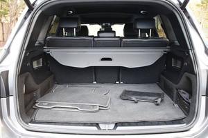 SUV 2022 M-ercedes-B-enz EQB EQB 300 4dr AWD bien utilisé - Product Image 3