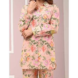 Conjunto de Verano para Mujer, de Algodón, Color Durazno y Azul, Estampado, Talla XS (XXS)-XS (XXS), Top con Botones Decorativos y Pantalones Cortos de 2 Piezas - Product Image 2