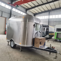 Kiosque mobile de restauration rapide entièrement équipé pour la vente de glaces, de hot-dogs et de snacks, avec cuisine équipée
