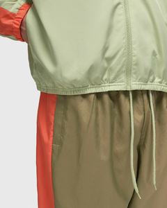 Conjunto Deportivo Cortavientos de Alta Calidad, Transpirable y Estampado para Hombre, Talla Grande, con Capucha y Cierre de Cordón Ajustable - Product Image 4