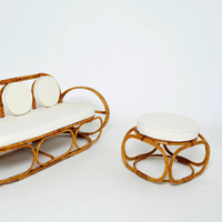 Ensemble canapé moderne et élégant en rotin incurvé avec tabourets ronds mobilier d'intérieur et d'extérieur de luxe pour villa salon appartement maison