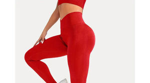 ODM/OEM Dernier design 2026 Pantalons de yoga en coton pour femmes Shorts de yoga Collants Taille en V Leggings courts pour femmes - Product Image 2