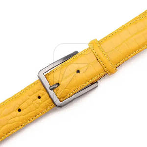 Ceintures en cuir de vachette légères et décontractées de bonne qualité avec boucle en acier, vente en gros, fabriquées au Pakistan - Product Image 3