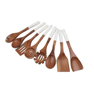 Ensemble d'ustensiles de cuisine en noyer de haute qualité 5 pièces ensemble de spatules en bois cuillère solide outils de cuisine ustensiles. - Product Image 5