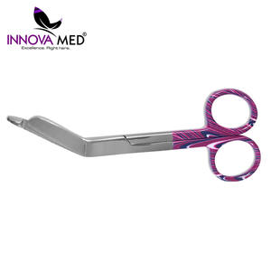 Tijeras Quirúrgicas Premium para Vendajes, Curvadas, con Mango Multicolor y Logotipo Personalizado, Hechas de Acero, INNOVAMED INSTRUMENTS - Product Image 2