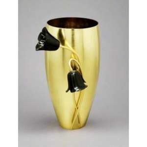 Jarrón de Metal de Diseño Escultural para una Decoración del Hogar Única y Centros de Mesa Florales Impresionantes con un Estilo Artístico Moderno - Product Image 5