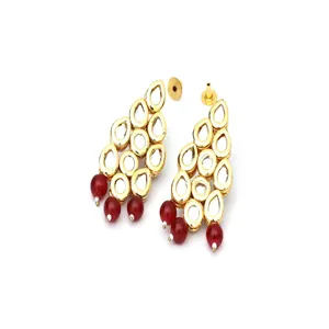 Ensemble de bijoux de mariée vintage Kundan pour femmes, collier plaqué or avec boucles d'oreilles et Maang Tikka orné de pierres en zircon - Product Image 4