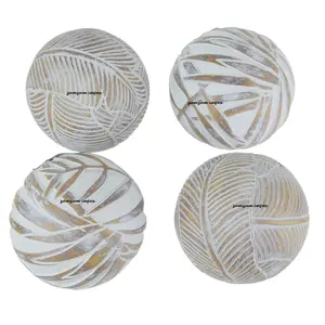 New Arrival 2024 Weathered Whitewashed Hand Carved Wooden Decor Balls Decorative Round Wooden Sphere, Table Centerpiece Orbs