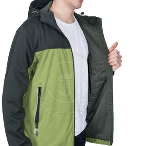 Chaqueta Cortavientos de Invierno para Hombre - Nailon/Poliéster Transpirable Ecológico de Alta Calidad con Logotipo Frontal - Product Image 6