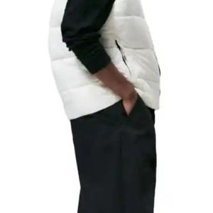 Veste pour homme Gilet sans manches rembourré en peluche de différentes couleurs pour homme Design personnalisé Logo de la marque à vendre Tenue décontractée - Product Image 4