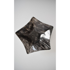 Cuenco de cuerno de búfalo natural hecho a mano, pieza de acento funcional y decorativa, diseño exquisito para interiores modernos y clásicos - Product Image 2