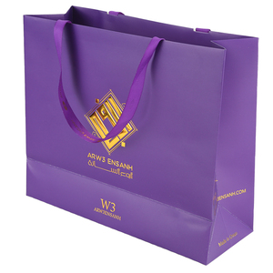 Bolsas de compras de papel dorado y gofrado personalizado BTO bolsas de papel de regalo de lujo al por mayor con asa - Product Image 3