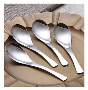 Cuillère à soupe en acier inoxydable personnalisée Hotel Restaurant Cuillère à soupe en acier inoxydable Vaisselle Cuillère Prix abordable - Product Image 3