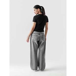 Camiseta Casual para Mujer Batwoman, Cuello Redondo, Manga Corta, Estampado Frontal Detallado, Tela Jersey Transpirable, Cómoda y Elegante - Product Image 5