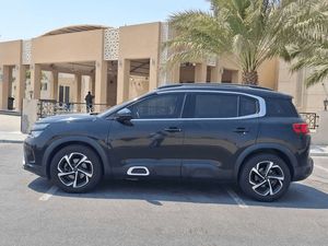 CITROËN C5 2022 USADO, Volante a la Izquierda/Derecha - Product Image 3