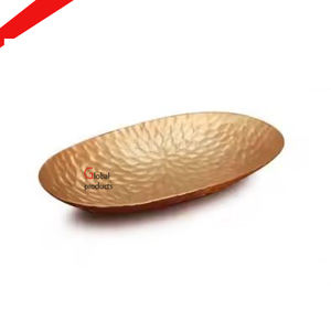 Plateau de service en métal de forme ovale en cuivre au design martelé le plus vendu pour ustensiles de cuisine - Product Image 1