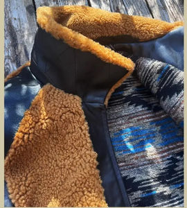 Chaqueta de piel de oveja marrón de alta calidad para hombre Estilo de comodidad Premium para invierno Precios al por mayor para clima frío - Product Image 5