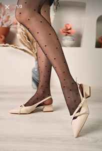 Femmes en cuir verni à dix pointes sangle croisée nouvelle saison décontracté chaussures à talons bas corps 36-41 fabriqué en Turkiye - Product Image 5