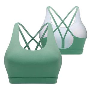 Soutien-gorge de sport léger grande taille pour femme, à bretelles croisées sans couture, motif uni côtelé, rembourré, pour l'entraînement – Fournisseur OEM - Product Image 6