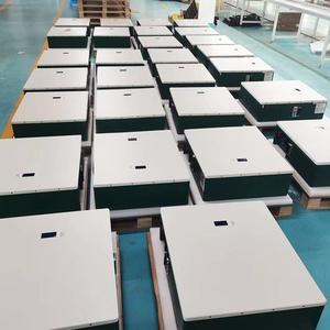 Batterie lithium-fer-phosphate 48V 100Ah pour onduleurs solaires, secours d'urgence et systèmes d'énergie domestique - Product Image 2