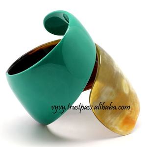 Bracelet en corne de buffle Bijoux VC64 - Product Image 2