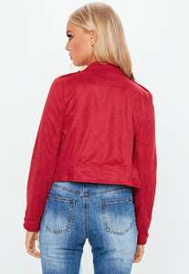 Veste de moto matelassée élégante pour femme en cuir véritable Design chic pour des vestes en cuir avant-gardistes et respirantes - Product Image 4