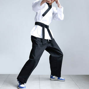 Uniforme confortable léger de Taekwondo uniforme de Taekwondo de nouveauté uniforme de Taekwondo de service d'OEM - Product Image 5
