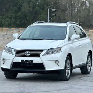 Lexus RX350 SUV d'occasion 2015, conduite à gauche/droite, moteur turbo, transmission intégrale, intérieur clair, sièges en cuir, pneus R16, régulateur de vitesse - Product Image 1