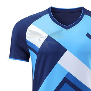 เสื้อกีฬาผ้าโพลีเอสเตอร์100% พิมพ์ลายโลโก้ได้ตามต้องการ - Product Image 5