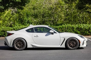 2023 S U B A R U BRZ PREMIUM PRÊT À ÊTRE EXPÉDIÉ - Product Image 5