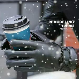 Guantes de conducción de cuero genuino de alta calidad de estilo clásico Nuevo accesorio de invierno de moda para hombres Mujeres Precio razonable Negro - Product Image 4