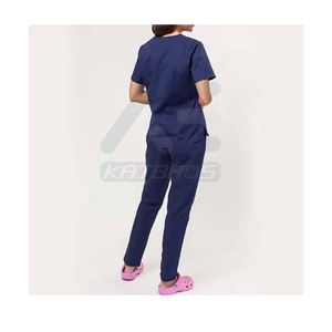 Uniforme Médico Moderno Diseñado para Profesionales Activos, Comodidad, Transpirabilidad, Diseño Práctico y Eficiencia Laboral - Product Image 6