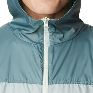 Chaqueta cortavientos de invierno de alta calidad para hombre al por mayor, talla personalizada con cuello con capucha y posición frontal del logotipo - Product Image 4