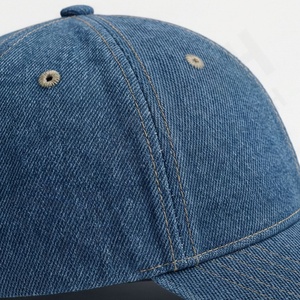 หมวกเบสบอลฮิปฮอปปีกแบนปรับได้ พร้อมโลโก้สั่งทำ ผ้าคุณภาพสูง หมวก Snapback แบบ Unisex - Product Image 5