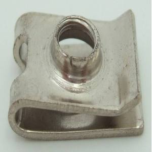Service de fabrication de précision sur mesure pour la fabrication de matrices d'estampage de métal, l'outillage de prototypes de moules en plastique et le développement de produits - Product Image 5