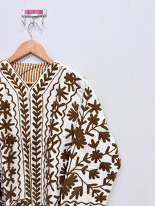 <b>White</b> Suzani <b>Jacket</b> Embroidered Velvet <b>Jacket</b> Indian Winter <b>Jacket</b> Coat Floral <b>Jacket</b> For Women Warm Suzani Coat - Product Image 4