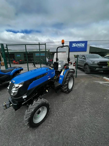 Nuevos tractores agrícolas compactos Solis 50 4x4 y Solis 26 manuales en venta - Product Image 1