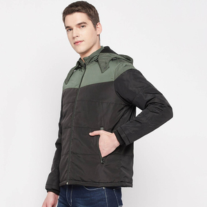 Veste d'hiver sur mesure pour hommes, doudoune respirante, avec manches complètes et fermeture à glissière, pour une utilisation en extérieur. - Product Image 4