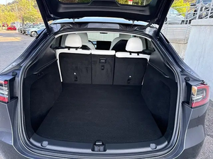 T e s l a Model Y 2023 New Car Tracción en todas las ruedas 4WD Duración de la batería Coches eléctricos New Energy - Product Image 4