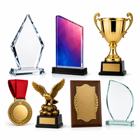 Trophées sportifs en plastique personnalisés en gros, récompenses en colonne pour la boxe, le karaté, le taekwondo