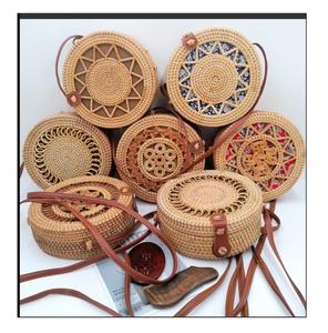 Exporter un sac en rotin naturel de bonne qualité au meilleur prix-Sac en rotin Produits chauds en été 2024 - Product Image 1