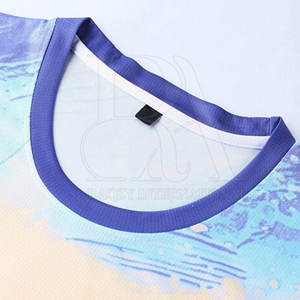 Tenue de basket-ball personnalisée, ensemble d'uniformes respirants fabriqués en usine avec logo personnalisé - Product Image 2