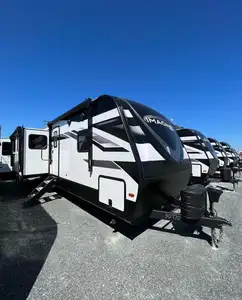 Yeni lüks güneş panelleri ve mobilya ile geliyor offroad seyahat gözyaşı karavan off road kamp römorku satılık