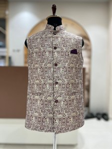 Vêtement de mariage de qualité supérieure, veste Nehru en jacquard pour homme, fabricant de Surat, Inde, exportateur de mode masculine à prix avantageux - Product Image 2
