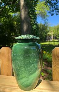 Vente de gros Urne funéraire commémorative en malachite de grande taille Urne commémorative en métal fabriquée à la main abordable noire traditionnelle - Product Image 2