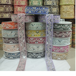 งานตกแต่งเสื้อผ้าปักเลื่อมหลากสีทำมือลายพรางลูกไม้หรูหราเป็นมิตรกับสิ่งแวดล้อมแบบเซ็กซี่หรูหราออกแบบได้ตามที่ต้องการ - Product Image 1